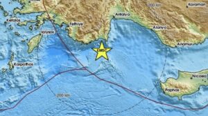 Земјотрес од 4,7 степени ја вознемири Турција, луѓето излегоа на улица