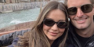 (ВИДЕО) Љубов, милијарди и семејство: Миранда Кер и нејзиниот сопруг живеат живот од соништата