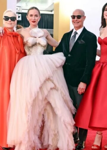 Гламур во Њујорк: ѕвездите на „The Devil Wears Prada 2“ блеснаа на спектакуларната светска премиера