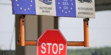 грција воведе строги правила за возачите пред летната сезона