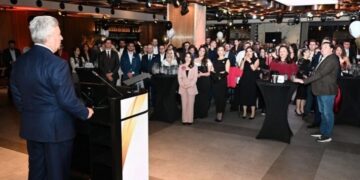 Свечено одбележани 15 години на Алумни асоцијација од школата за млади лидери на Иванов