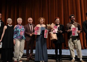 Театарска магија во Битола: Коњановски горд на културниот подем во градот