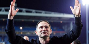 Лампард го врати Ковентри во Премиер лигата: Историски успех по 25 години пауза