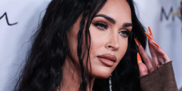 (Видео) Анџелина Џоли ги шокираше сите со својот изглед: Што се случи со нејзиното лице?