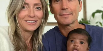 Скандал во Флорида: по грешка во ин витро клиника, пар добил бебе без генетска поврзаност