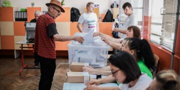 Бугарија пред нов изборен тест: Дали гласањето ќе го смени курсот на државата?