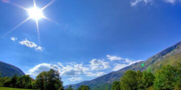 Денес ќе имаме сончево време со свежо утро и топло попладне – максимална температура до 25 степени