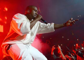 Откажани концерти на Канје Вест низ Европа: Контроверзиите ја рушат турнејата