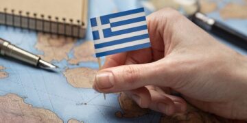 Грција тргнува во борба против масовниот туризам: Еве како новите мерки би можеле да влијаат на летувањата