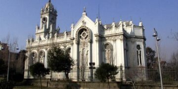 Бугарската православна заедница во Истанбул донесе одлука за забрана на богослужби на грчки јазик