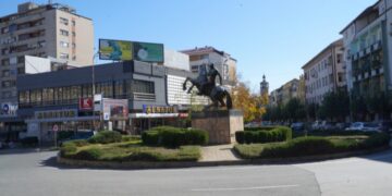 Херој на денот: 14-годишно момче од Велес пронајде 46.000 денари и ги врати без двоумење