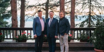 Николоски: Со браќата Битов ја отвораме приказната за Македонија пред светот