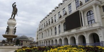 Министерството за транспорт побара извинување од СДСМ по обвинувањата за автобуски тендер