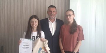 Тоневски: Младите во Пробиштип испраќаат силна порака за напредок и промени