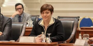 Димитриеска-Кочоска до опозицијата: Јавните настапи треба да се темелат на проверени податоци