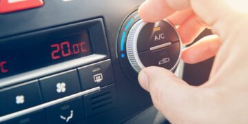 Ако почувствувате ваков мирис од климата во автомобилот – веднаш изгасете ја