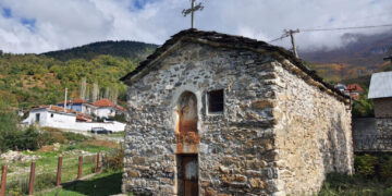 Кај црквата „Свети спас“ од 1232 година: Македонците од Албанија ќе ја одржат традиционалната годишна средба во Горно Крчиште
