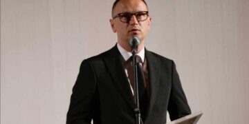 Проданоски: Прилеп во знакот на театарот: Свечено отворено јубилејното 60. издание на „Војдан Чернодрински“