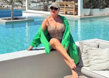 „Стареењето е ужасно!“ Алка Вуица призна дека направила фејслифтинг на 65 години