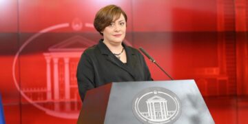 Димитриеска-Кочоска: Финансиската стабилност останува приоритет, сите обврски се сервисираат навреме