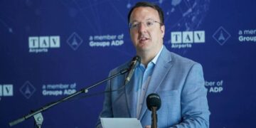 Николоски: Визер го стационира седмиот авион во Скопје – македонската база станува трета најголема во Европа