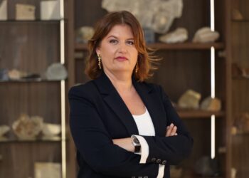 Божиновска за „Портрет“: Успехот не е случајност – зависи од тоа колку сме подготвени постојано да учиме