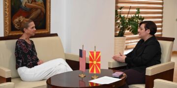 Димитриеска-Кочоска и Варнс ја потврдија силната соработка меѓу Македонија и САД во финансискиот сектор