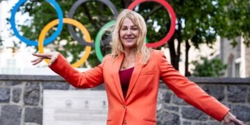 Надја Команечи повторно во Монтреал: 50 години од легендарната „совршена десетка“