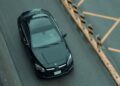 Возачи го тужат Mercedes: Вжештеното AMG лого им оставило изгореници на грбот