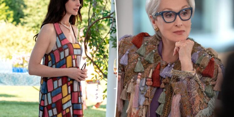 Фустанот на Ен Хатавеј од „The Devil Wears Prada 2“ оди на аукција – и тоа со дамките од снимањето