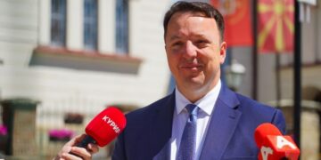 Николоски: Илинден е доказ за вековната борба на македонскиот народ, а денеска во истиот тој дух ја градиме Македонија преку проекти, автопати и железници на целата територија