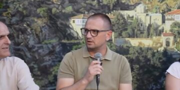(ВИДЕО) Проданоски: Младите се енергијата, креативноста и иднината на Прилеп