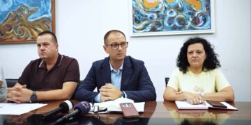 (ВИДЕО) Проданоски: Сите подрачни училишта во Прилеп остануваат отворени, ниту еден наставник нема да остане без работа