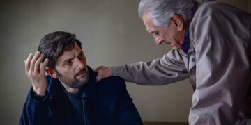„The Whisper Man“: Дали Роберт де Ниро конечно ја заработи пензијата? Судејќи по оваа глупост – не!
