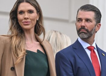 ФОТО | Новата госпоѓа Трамп привлекува сè поголемо внимание: Од Палм Бич до афера што стигна во Конгресот