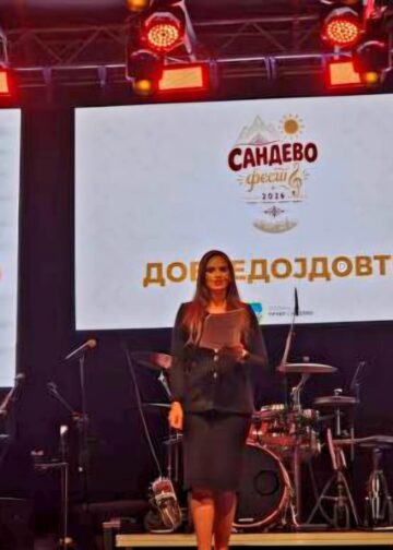 „Сандево фест“ собра околу 2.000 посетители: Фолклор, детска забава и настап на Катарина Грујиќ