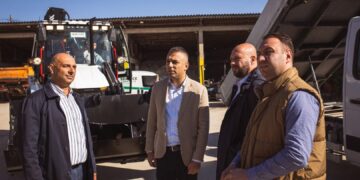 Битола ја зајакнува „Нискоградба“: Нова машина „HIDROMEK“ во возниот парк