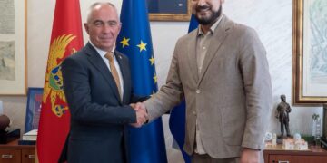 Битола и Будва ја продлабочуваат соработката: Коњановски и Јовановиќ разговараа за збратимување