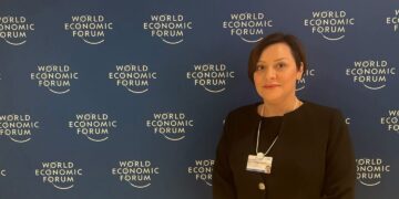 Димитриеска-Кочоска: Македонија активно учествува во глобалните процеси за економски раст