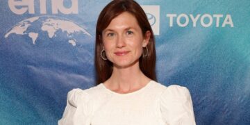 Ѕвездата од „Хари Потер“ повторно стана мајка: Синот доби име инспирирано од цвет и ѕвезди
