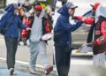ФОТО | Хари Стајлс во расправија на улица во Њујорк: Маж го следел барајќи автограм