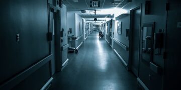 Лекар документирал над 1.500 разговори со пациенти пред смртта: Многумина опишуваат една иста работа