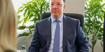 Николоски: Се подготвува модернизација на пругите кон Србија и Бугарија, возот Скопје–Приштина се очекува во 2027 година