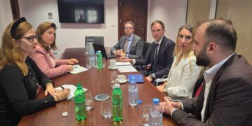 Божиновска на средба со претставници од KfW: Нови инвестиции и експертска поддршка за постабилен енергетски систем